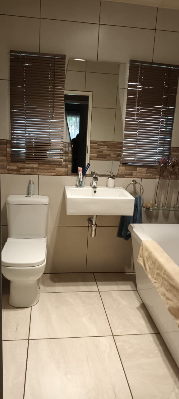 3 Bedroom Property for Sale in Vaalpark Free State